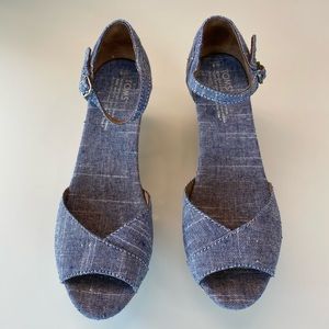 TOMS canvas platform wedge sandal